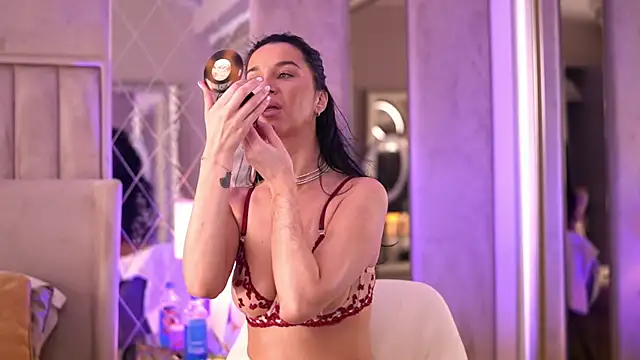 FrancescaDante online show from 25, 2, 2026