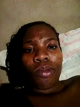 Snapshot of Sweetheart1695 chatting on 3, 10, 2025 Sweetheart1695 online show from 3, 10, 2025