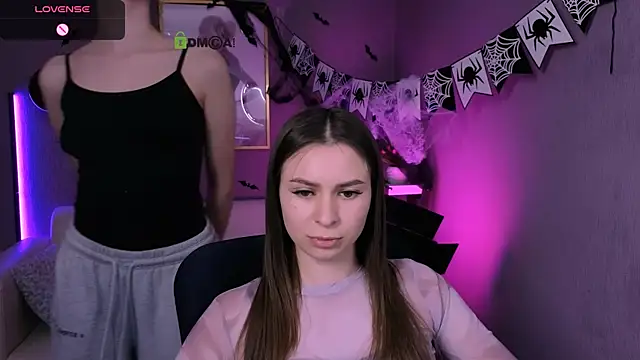 nekky mouse online show from 24, 10, 2025