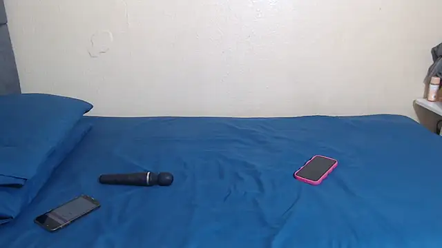 Snapshot of AfricanPopi chatting on 3, 11, 2025 AfricanPopi online show from 3, 11, 2025