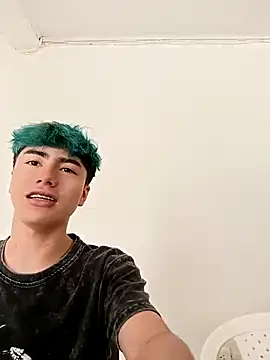 Snapshot of AlexanderCollman chatting on 22, 10, 2025 AlexanderCollman online show from 22, 10, 2025