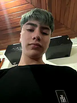 Snapshot of AlexanderCollman chatting on 16, 11, 2025 AlexanderCollman online show from 16, 11, 2025