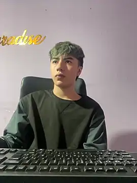 Snapshot of AlexanderCollman chatting on 26, 11, 2025 AlexanderCollman online show from 26, 11, 2025