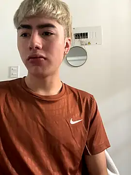 Snapshot of AlexanderCollman chatting on 3, 12, 2025 AlexanderCollman online show from 3, 12, 2025