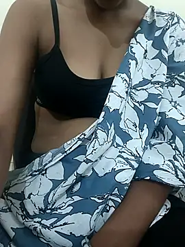 Snapshot of Alia-00 chatting on 3, 10, 2025 Alia-00 online show from 3, 10, 2025