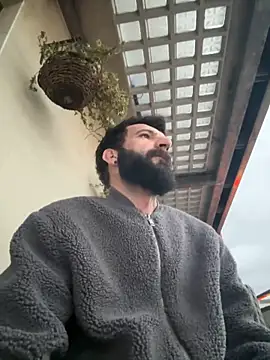 Snapshot of Michel_huge chatting on 17, 11, 2025 Michel huge online show from 17, 11, 2025