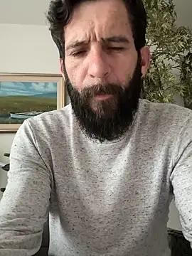 Snapshot of Michel_huge chatting on 26, 11, 2025 Michel huge online show from 26, 11, 2025