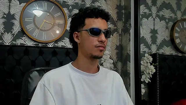 Snapshot of Marcus_Jeron chatting on 9, 9, 2025 Marcus Jeron online show from 9, 9, 2025