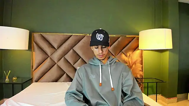 Snapshot of Marcus_Jeron chatting on 28, 9, 2025 Marcus Jeron online show from 28, 9, 2025