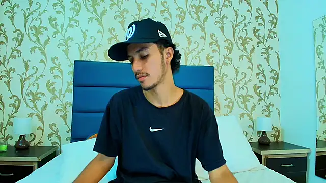 Snapshot of Marcus_Jeron chatting on 11, 10, 2025 Marcus Jeron online show from 11, 10, 2025