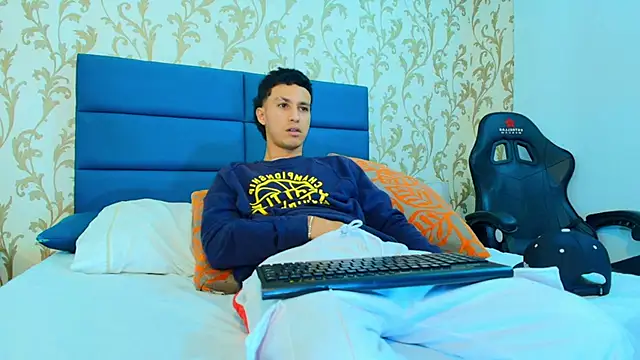 Snapshot of Marcus_Jeron chatting on 16, 10, 2025 Marcus Jeron online show from 16, 10, 2025