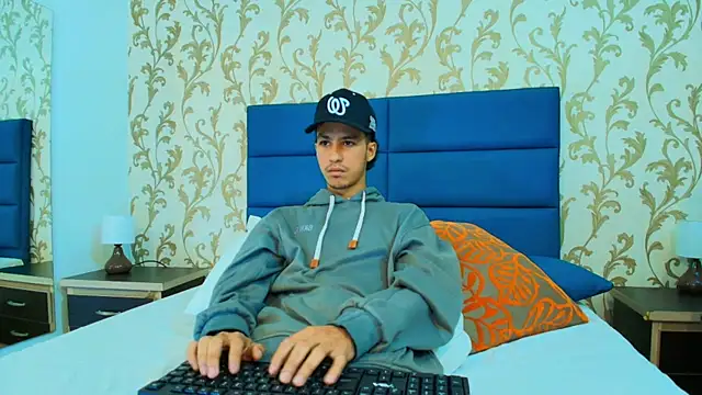 Snapshot of Marcus_Jeron chatting on 23, 10, 2025 Marcus Jeron online show from 23, 10, 2025