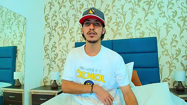 Snapshot of Marcus_Jeron chatting on 21, 11, 2025 Marcus Jeron online show from 21, 11, 2025