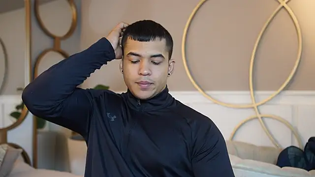 Thiago Valente online show from 29, 10, 2025