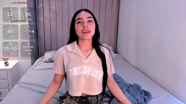 Snapshot of CandySays chatting on 9, 11, 2025 CandySays online show from 9, 11, 2025