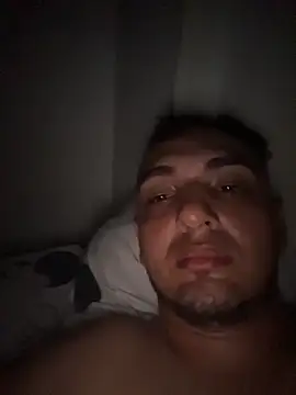 Snapshot of Alejand276765 chatting on 12, 10, 2025 Alejand276765 online show from 12, 10, 2025