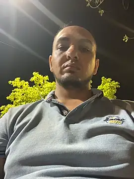 Snapshot of Alejand276765 chatting on 24, 10, 2025 Alejand276765 online show from 24, 10, 2025