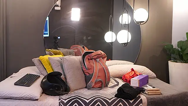 Ariaa Isabell online show from 23, 2, 2026