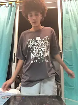 Max Rain online show from 14, 7, 2026