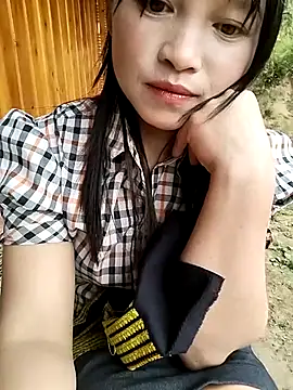 Snapshot of Tiyir597 chatting on 17, 10, 2025 Tiyir597 online show from 17, 10, 2025