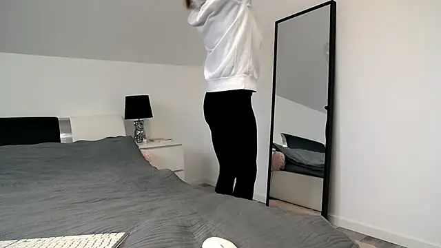 Snapshot of ArabianMalikah chatting on 2, 12, 2025 ArabianMalikah online show from 2, 12, 2025