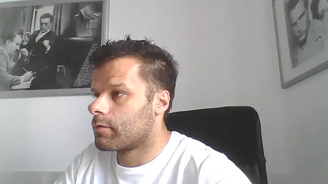 Snapshot of FROCETTO93 chatting on 19, 6, 2026 FROCETTO93 online show from 19, 6, 2026