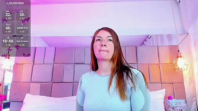 antoneella jones online show from 15, 12, 2025