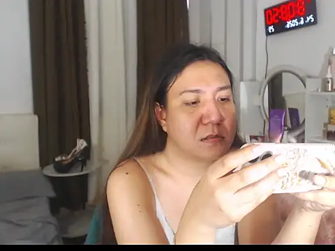 Snapshot of stellahugeX chatting on 24, 6, 2026 stellahugeX online show from 24, 6, 2026