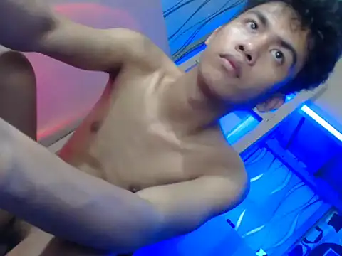 Snapshot of Demure_Asian143 chatting on 3, 10, 2025 Demure Asian143 online show from 3, 10, 2025