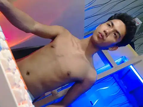 Snapshot of Demure_Asian143 chatting on 5, 10, 2025 Demure Asian143 online show from 5, 10, 2025