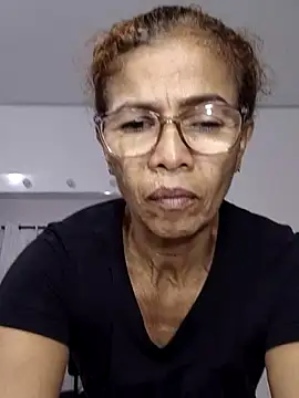 Snapshot of Merybeks chatting on 1, 2, 2026 Merybeks online show from 1, 2, 2026