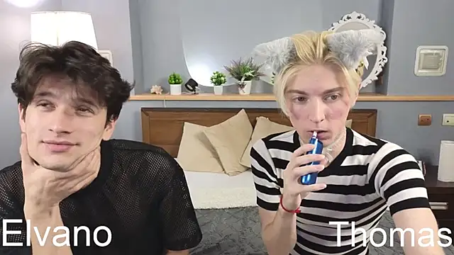 Snapshot of fiachand chatting on 24, 10, 2025 fiachand online show from 24, 10, 2025