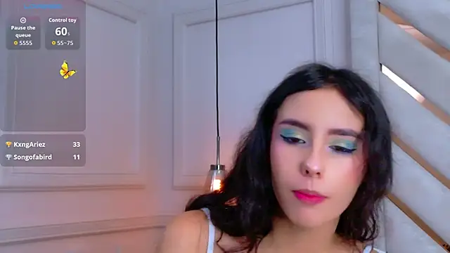 Snapshot of Sarah-Grace chatting on 30, 10, 2025 Sarah-Grace online show from 30, 10, 2025