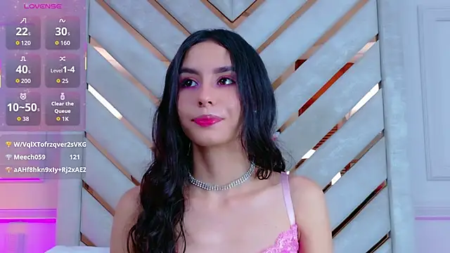 Snapshot of Sarah-Grace chatting on 28, 11, 2025 Sarah-Grace online show from 28, 11, 2025