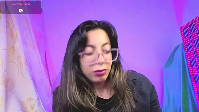 Miranda sexlove  online show from 15, 2, 2026