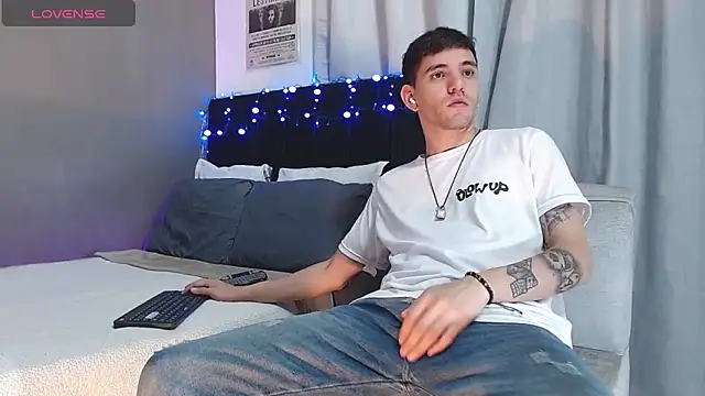 Matteo12  online show from 20, 11, 2025