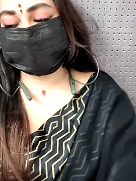 Snapshot of Cutie_nila26 chatting on 9, 11, 2025 Cutie nila26 online show from 9, 11, 2025