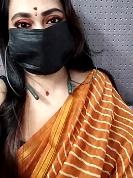 Snapshot of Cutie_nila26 chatting on 12, 11, 2025 Cutie nila26 online show from 12, 11, 2025