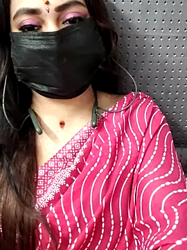 Snapshot of Cutie_nila26 chatting on 13, 11, 2025 Cutie nila26 online show from 13, 11, 2025