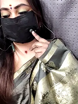 Snapshot of Cutie_nila26 chatting on 14, 11, 2025 Cutie nila26 online show from 14, 11, 2025