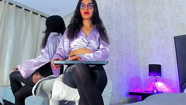 white leti online show from 22, 11, 2025