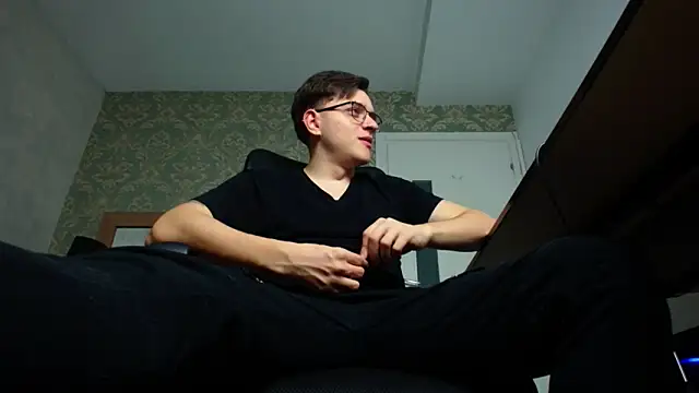 Snapshot of FelixStarkk chatting on 23, 10, 2025 FelixStarkk online show from 23, 10, 2025