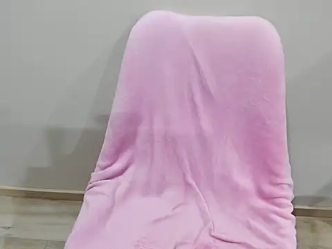  Venesa  online show from 9, 4, 2026