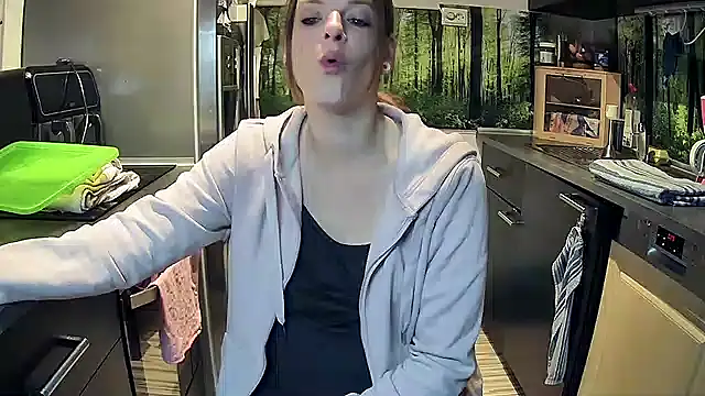 SexyMilf 37 online show from 7, 10, 2025