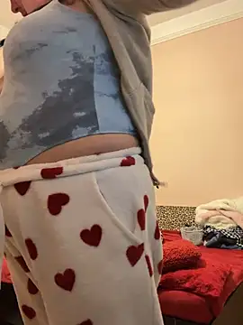 TriumphLove online show from 17, 4, 2026