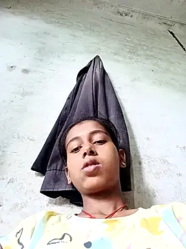 Saniye-143 online show from 12, 9, 2025