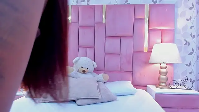 GabyMoreau online show from 18, 3, 2026