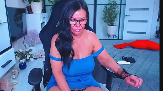Snapshot of Anna_Blare chatting on 16, 9, 2025 Anna Blare online show from 16, 9, 2025