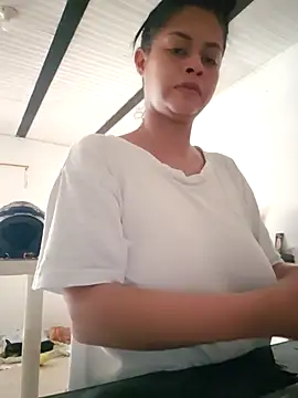 Snapshot of daliataleboficiall chatting on 25, 11, 2025 daliataleboficiall online show from 25, 11, 2025