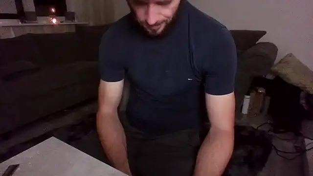 Snapshot of MasterJakeJohns chatting on 12, 9, 2025 MasterJakeJohns online show from 12, 9, 2025